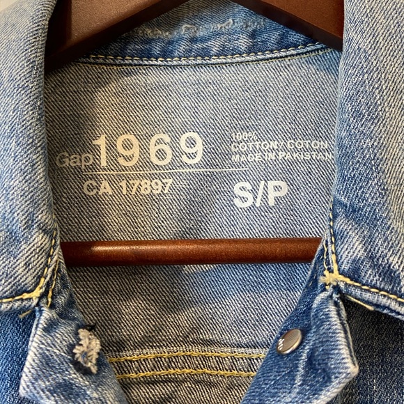 Gap denim vest - Picture 4 of 4
